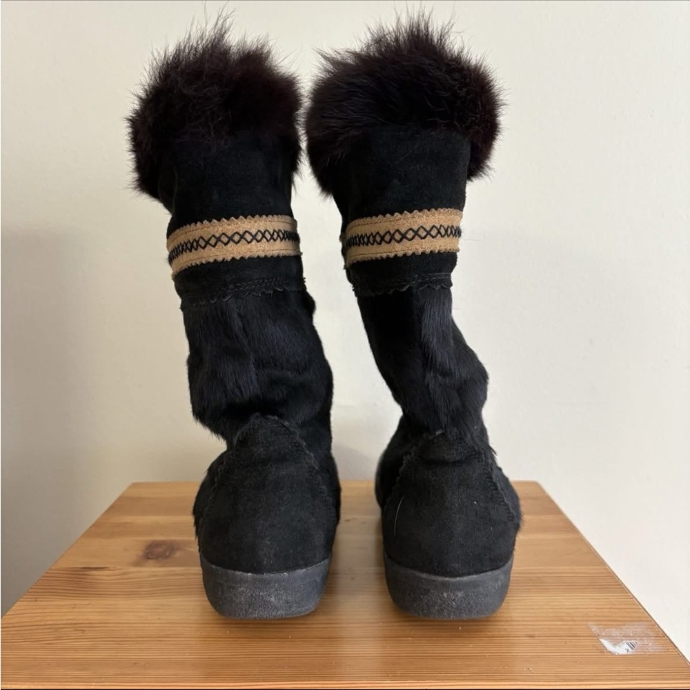 Tecnica Black goat Fur Boots with Gold Accent - Picture 2 of 4